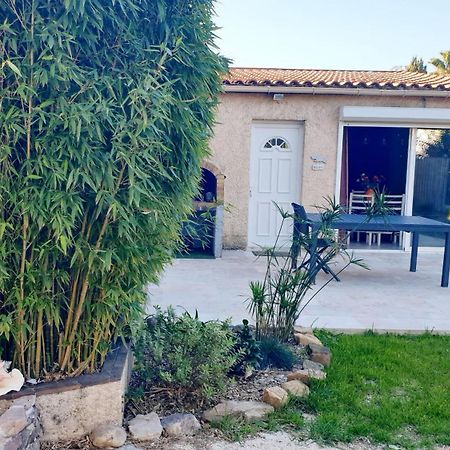 Studio 33 M2 Au Calme Proche Hyeres La Crau Exterior photo
